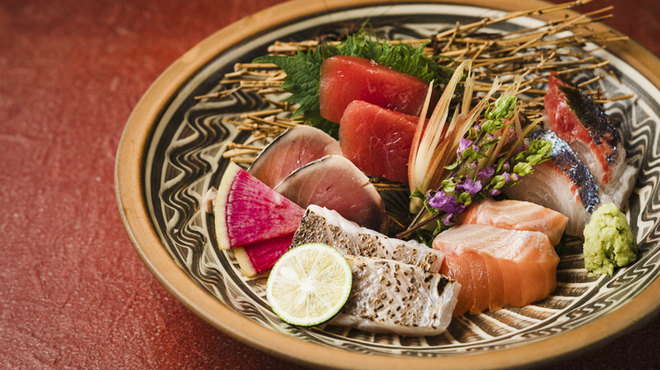 小料理 衣 - メイン写真:
