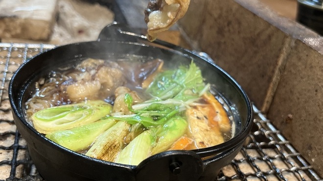 焼肉・鍋 まるや - メイン写真: