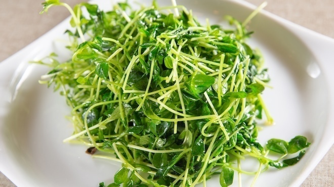 中華料理 福城 - メイン写真:豆苗のシャキシャキ炒め