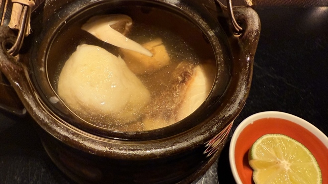 和食 了寛 - 料理写真:椀物　松茸の土瓶蒸し　鯛　酢橘
