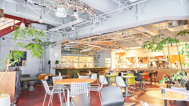 WPÜ CAFE - メイン写真: