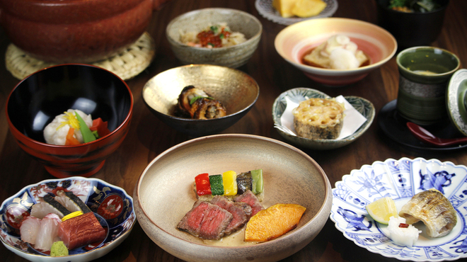 小皿料理と釜焼き KAMANO - メイン写真: