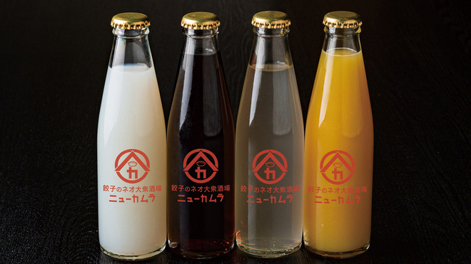 餃子のネオ大衆酒場 ニューカムラ - メイン写真: