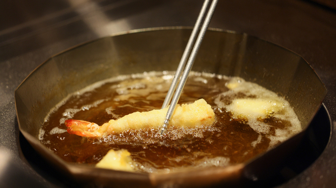 大阪鉄板焼き 神戸牛ステーキ Zin - メイン写真: