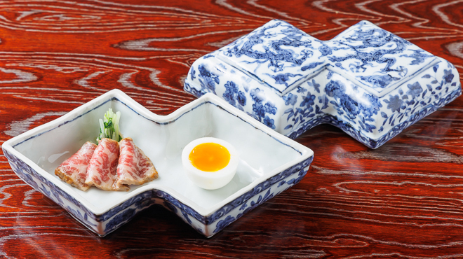 懐石処 末木 - メイン写真:器から楽しむお料理
