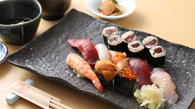 Sushi Takou - 午餐精选握寿司套餐