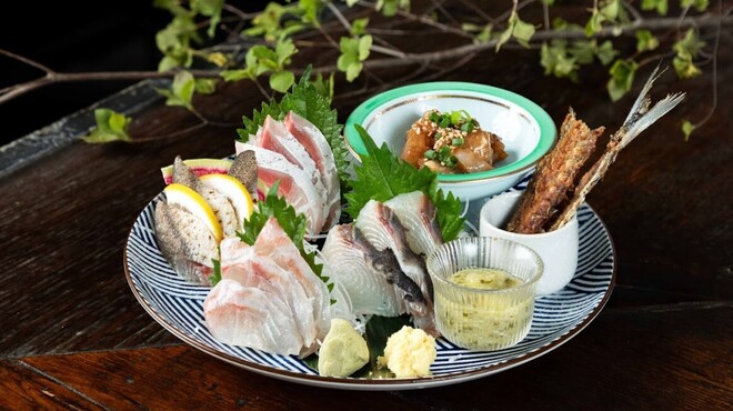 湘南の魚とワインの店 ヒラツカ - メイン写真: