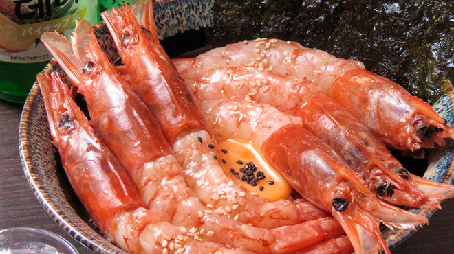 ユッケ 焼肉 生サムギョプサル 手打ち冷麺 ハヌリ - メイン写真: