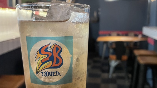 エスビーダイナー コウベ - ドリンク写真: