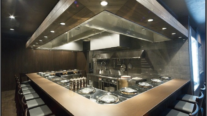 炭焼き 成吉思汗いし田 - メイン写真: