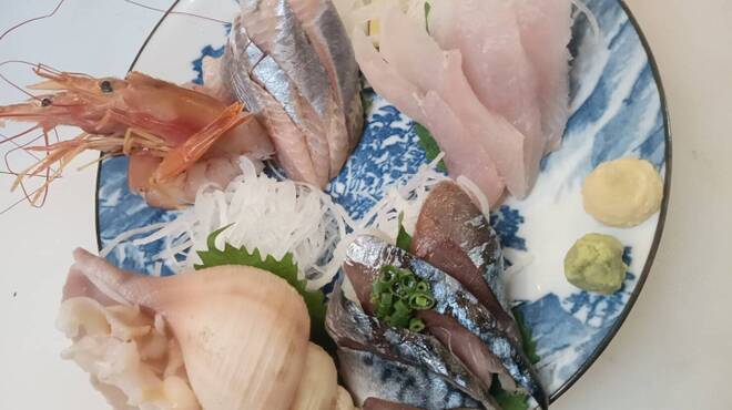 海鮮炉端 釧路っ子 - メイン写真: