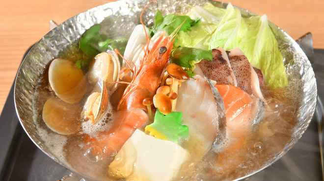 お料理 サザエ - メイン写真: