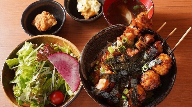 地鶏専門 おちば屋 - メイン写真: