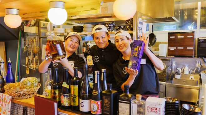 沖縄酒場ハイサイ - メイン写真: