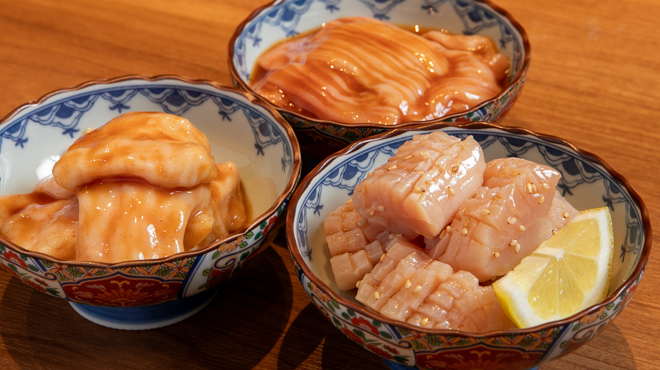 博多肉処 千里庵 - メイン写真:ホルモン3品