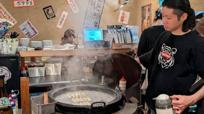 博多一口餃子　たけとら - メイン写真: