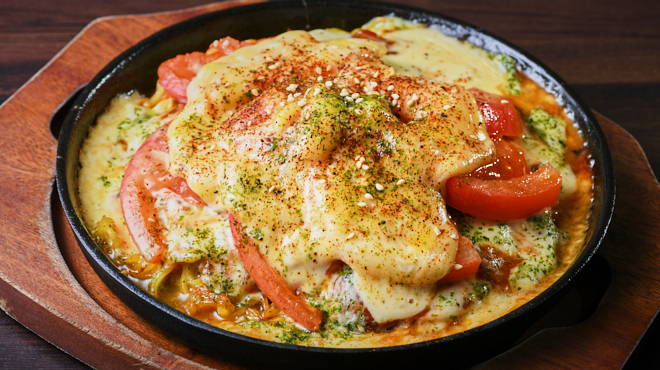 広島焼き とこしえ - メイン写真:チーズトマト