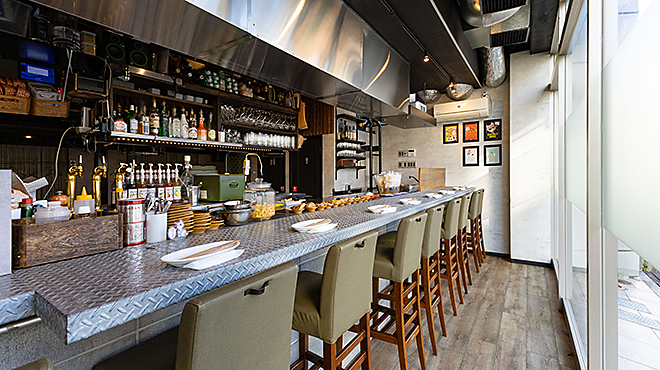 caro cocktail&dinner - メイン写真:カウンター席