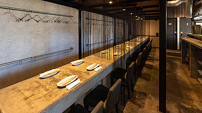 caro cocktail&dinner - メイン写真:テーブル席