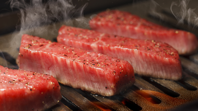 焼肉ホルモン 稲田 - メイン写真: