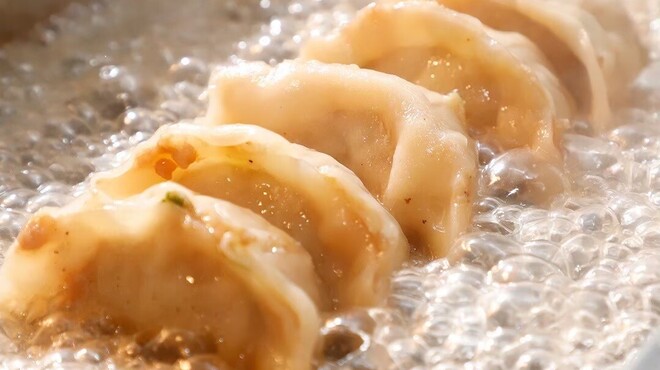 ハイカラ餃子酒場 - メイン写真: