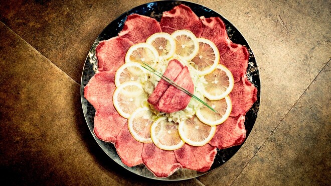 焼肉 URBAN - メイン写真: