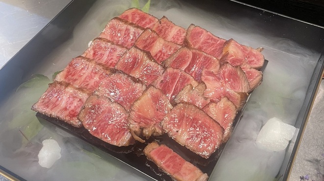 近江牛 すき焼き しゃぶしゃぶ 都 - メイン写真: