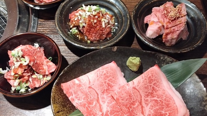 神戸牛焼肉 西村家 - メイン写真: