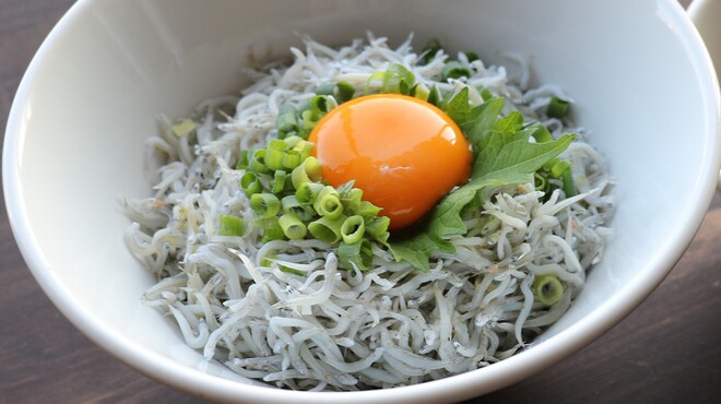 ヘミングウェイ - メイン写真: