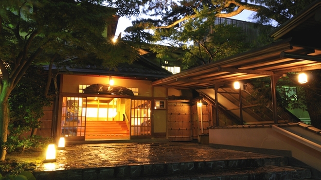 松嘉庵 - 外観写真:お店は日本旅館「大観荘」の中にございます