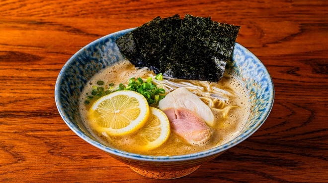 黒鶏ファニー - メイン写真: