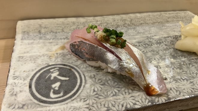 鮨辰巳 - 料理写真:あじ