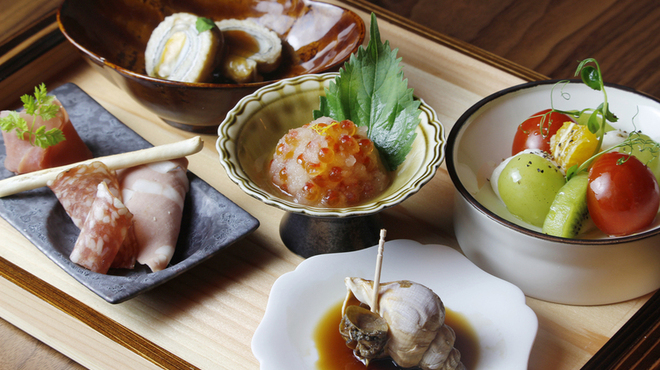 小皿料理と釜焼き KAMANO - メイン写真: