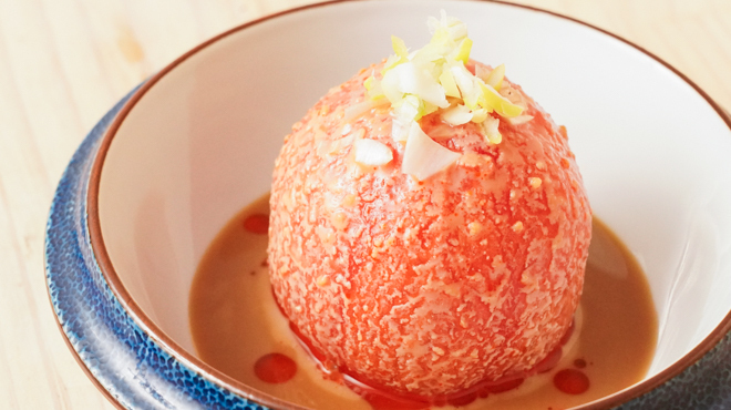 肉魚酒 ハルキチ - メイン写真:丸ごとトマトの白胡麻ダレ