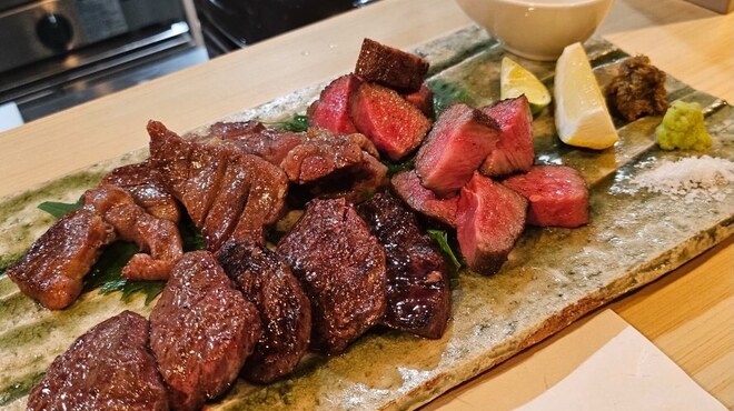 蝶番 - メイン写真: