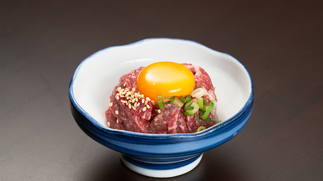 炭火焼肉 ホルモン にく式 - メイン写真: