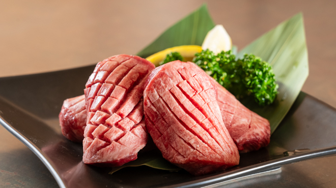 白頭山 - メイン写真:厚切タン塩