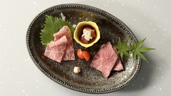 肉割烹 重㐂 - メイン写真: