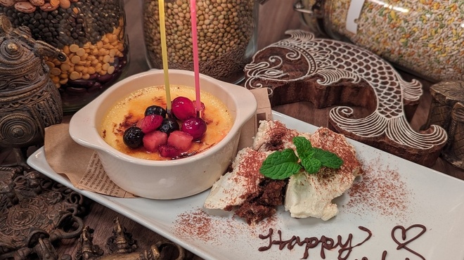 昼はスパイスカレー夜はチーズ&ワインバル アチャパンナ - メイン写真: