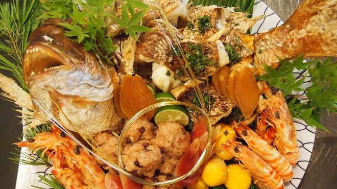 味工房まんま - 料理写真:祝☆鯛の姿焼き