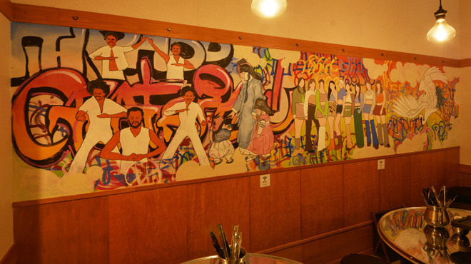 シガン 生サムギョプサル専門店 - メイン写真:ウォールアート2