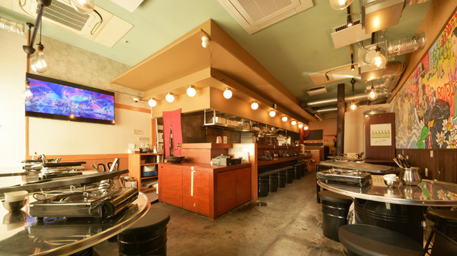 シガン 生サムギョプサル専門店 - メイン写真:店内