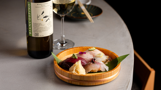 不二子 - メイン写真: