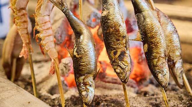 炭炉ばた こみ哉 松山 - メイン写真: