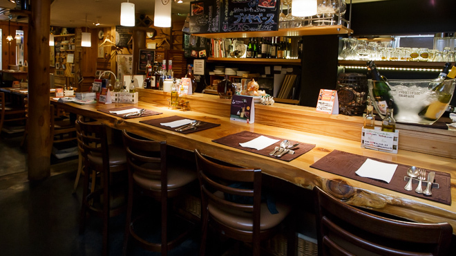Tenerezza - メイン写真:カウンター席です。
