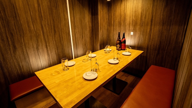 炭火居酒屋 名駅 串右衛門 - メイン写真: