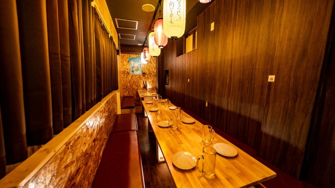 炭火居酒屋 名駅 串右衛門 - メイン写真: