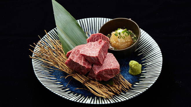 炭火焼肉 牛和鹿 - メイン写真: