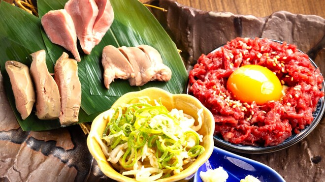 炭火と笑いの台所 とりすけ 難波本店 - メイン写真: