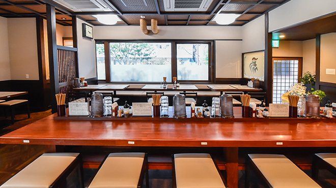 Toriryori Yoshikawa Shokudo - 내부 인테리어 2